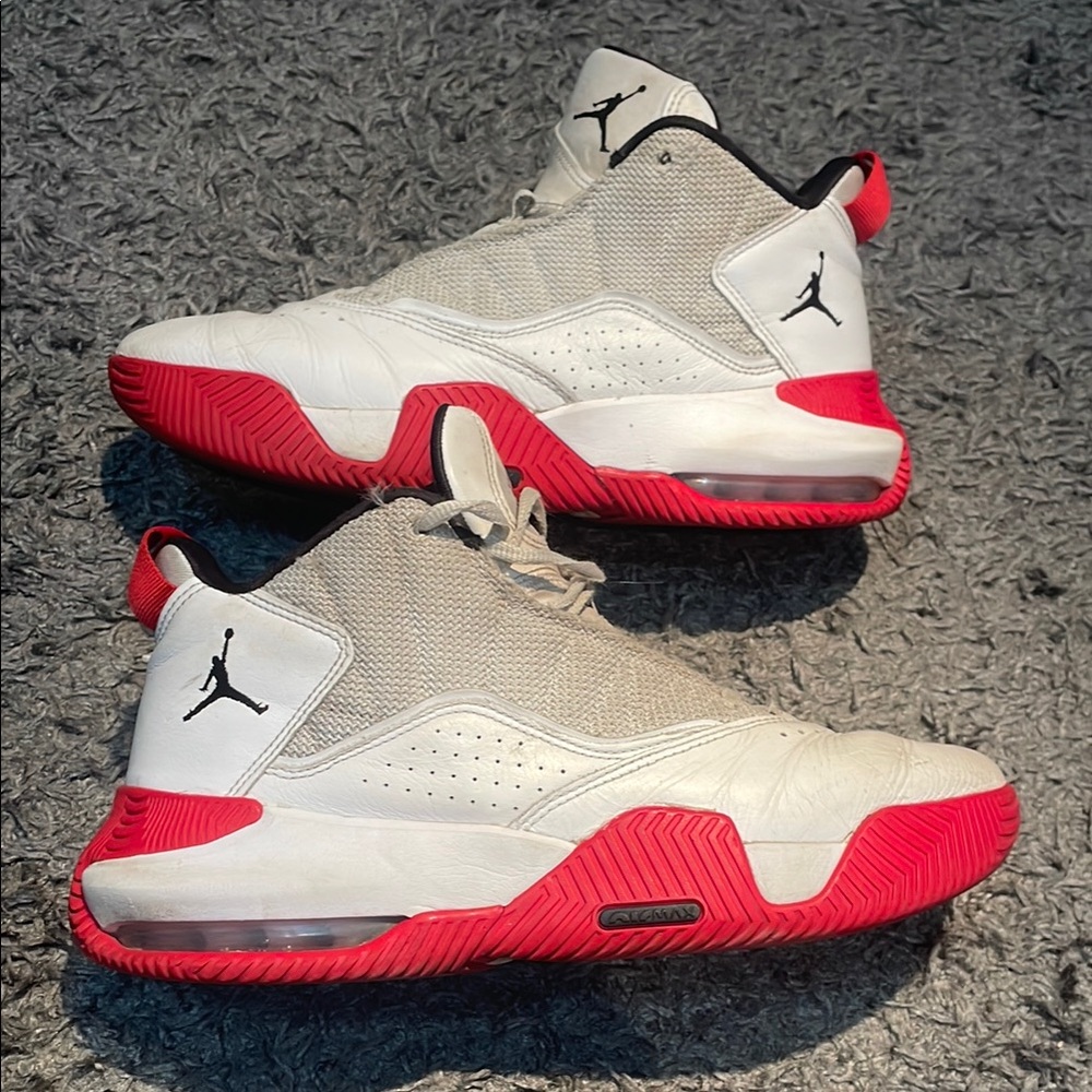 Jordan stay loyal
